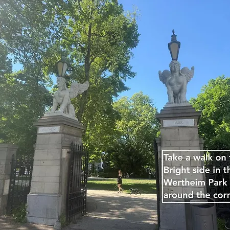 Joyjoyjoy The Red Sun Ecolicious In The Historic Canalhouse Tropics At The Canals From 1729 Pensjonat Amsterdam