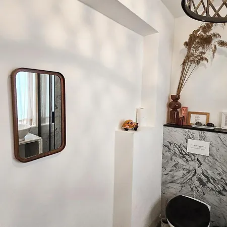 En-suite In Historic Canalhouse From 1729 Amsterdam
