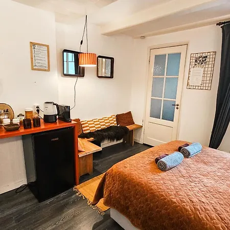 En-suite In Historic Canalhouse From 1729 Bed & Breakfast